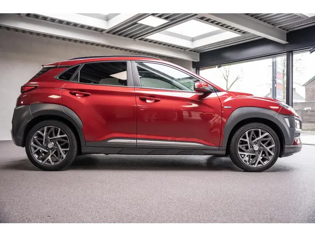 Hyundai Kona 2