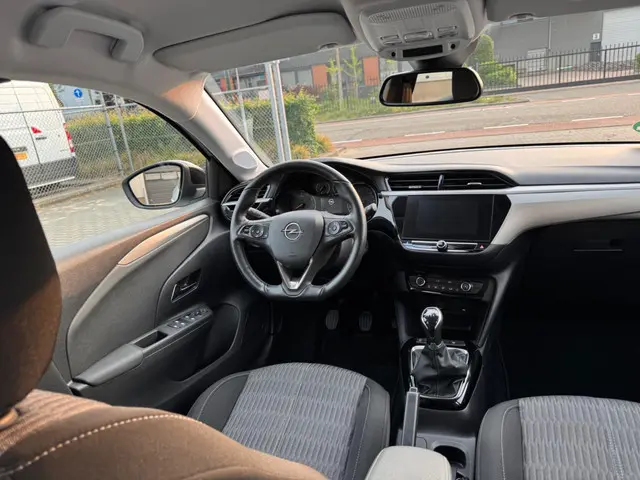 Opel Corsa 1.2 Edition 2023 Benzine 14