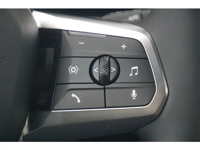 BMW iX1 eDrive20 M Sport Pro 2025 Elektrisch 20