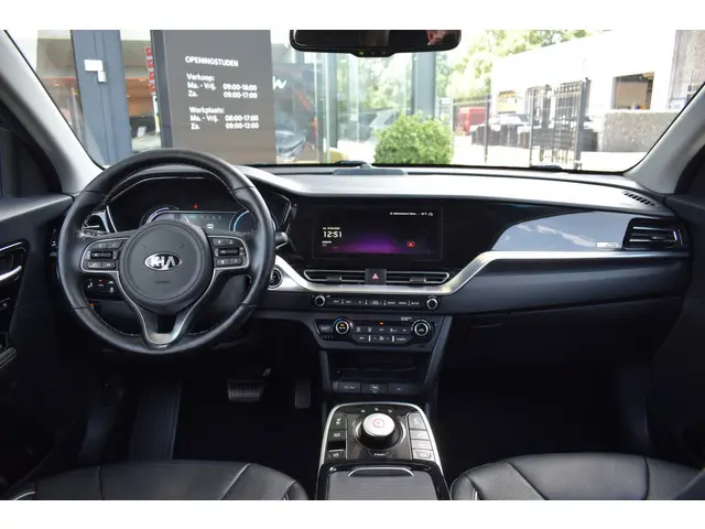 Kia e-Niro ExecutiveLine 64 kWh 3-Fase 2020 Elektrisch 7