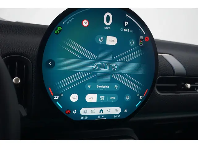 MINI 3-Deurs Cooper C 2024 Benzine 22