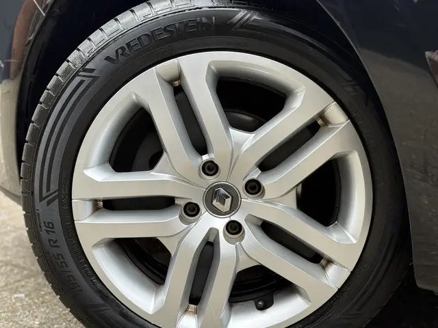 Renault Clio 0.9 TCe Life 2017 Benzine 13