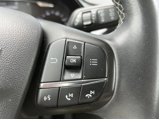 Ford Fiesta 1.0 EcoBoost Titanium 2017 Benzine 17