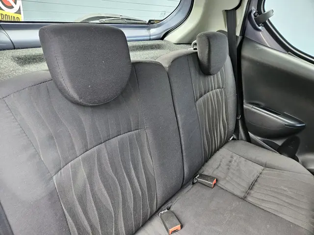 Nissan Pixo 1.0 Look 5 drs AIRCO 2012 Benzine 9