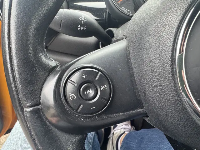 MINI Cooper Mini 1.5 Chili Business 2014 Benzine 14