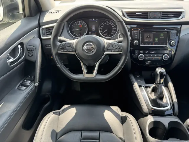 Nissan QASHQAI 1.3 DIG-T Premium Edition 2021 Benzine 16