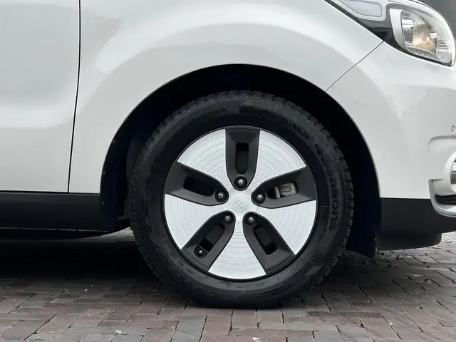 Kia e-Soul EV ExecutivePlusLine 27 kWh 2018 Elektrisch 7