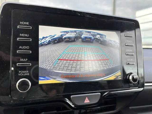 Toyota Yaris 1.5 Hybrid 2023 Hybride Benzine 28