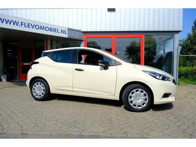 Nissan Micra 1.0L Visia 5-drs *41.130km!* 2017 Benzine 4