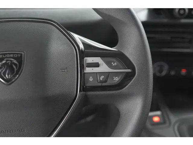 Peugeot Partner 1.5 BlueHDi 100 S&S L1 2024 Diesel 31