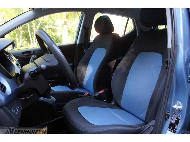 Hyundai i10 3