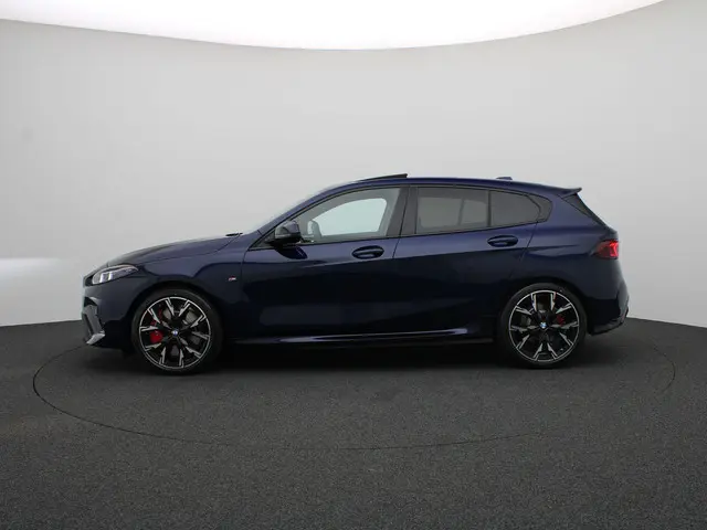BMW 1 Serie 120 2025 Benzine 4