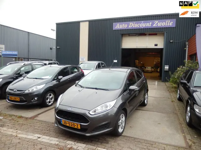 Ford Fiesta 1.0 Style AIRCO NAVI 2016 Benzine