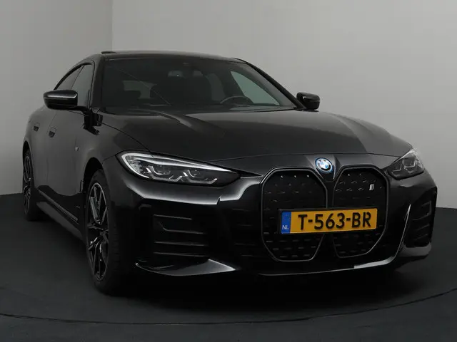BMW i4 High Executive M-Sport 2023 Elektrisch 41