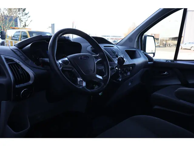 Ford Transit Custom 310 2.2 TDCI L2H1 Trend 2016 Diesel 11