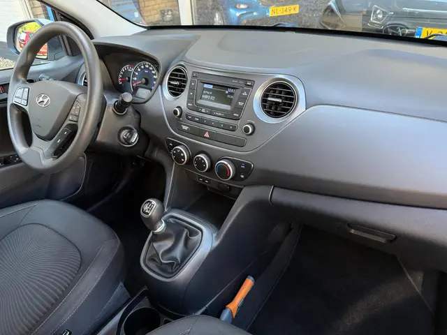 Hyundai i10 1.0i Comfort 2018 Benzine 11