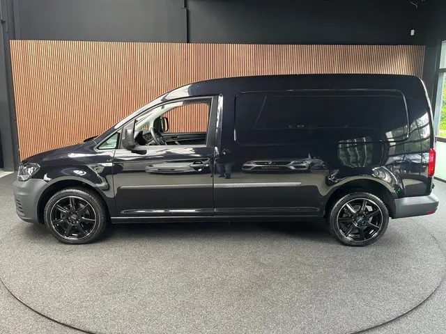 Volkswagen Caddy 2