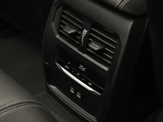 BMW 4 Serie Cabrio M440i xDrive 2022 Benzine 30