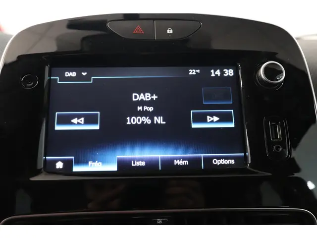 Renault Clio Estate 0.9 TCe Limited 2020 Benzine 5