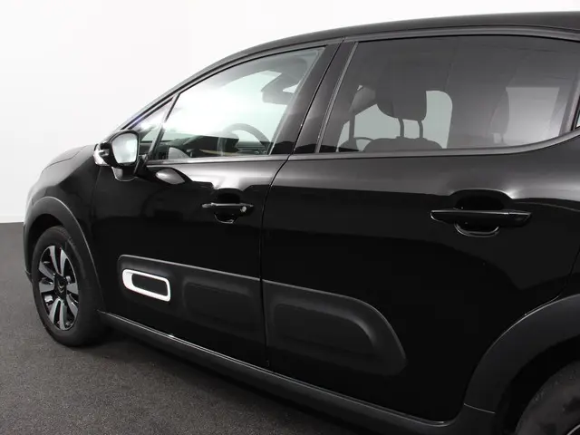 Citroën C3 1.2 PureTech Max 2024 Benzine 28