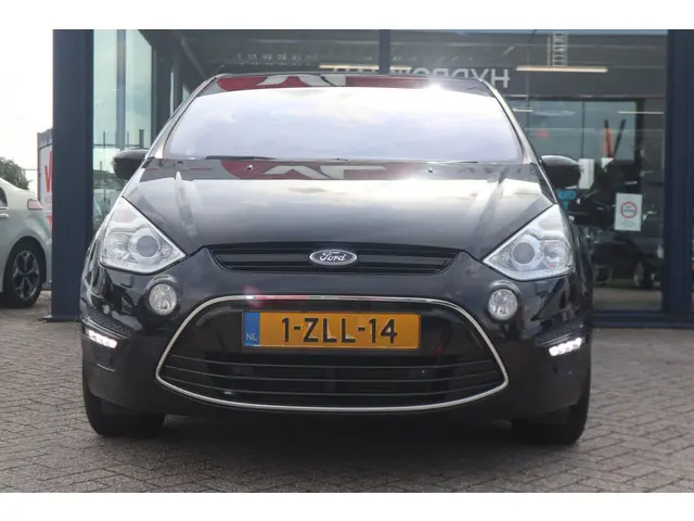 Ford S-Max 1.6 EcoBoost Platinum 2015 Benzine 11
