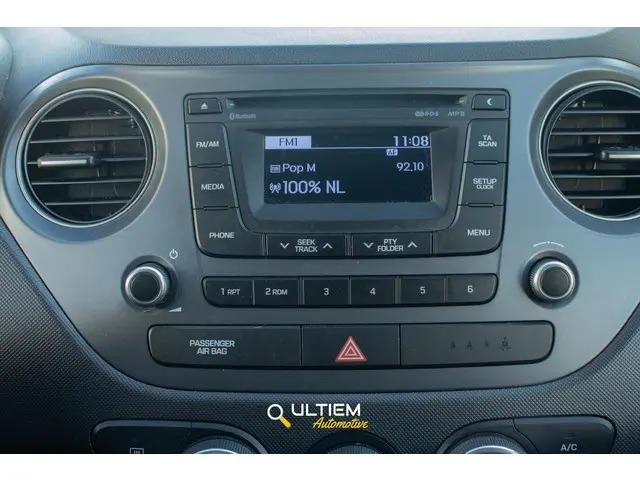 Hyundai i10 1.0i Passion 2016 Benzine 11