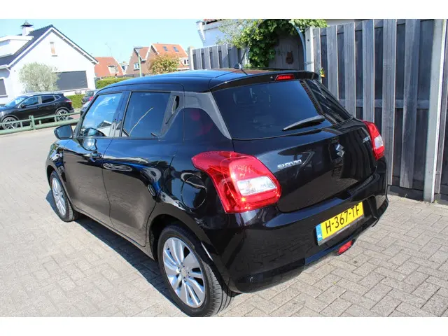 Suzuki Swift 1.2 Select Navi Automaat 2020 Benzine 4