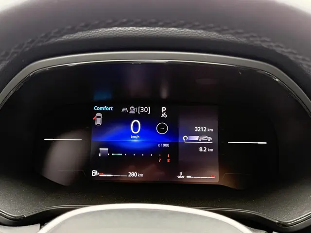 Renault Captur 1.3 mild hybrid 160 techno 2025 Benzine 4