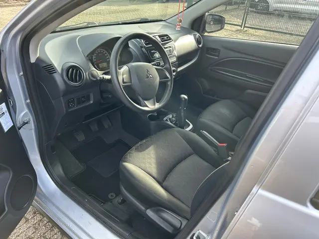 Mitsubishi Space Star 1.0 Cool+ 2021 Benzine 8