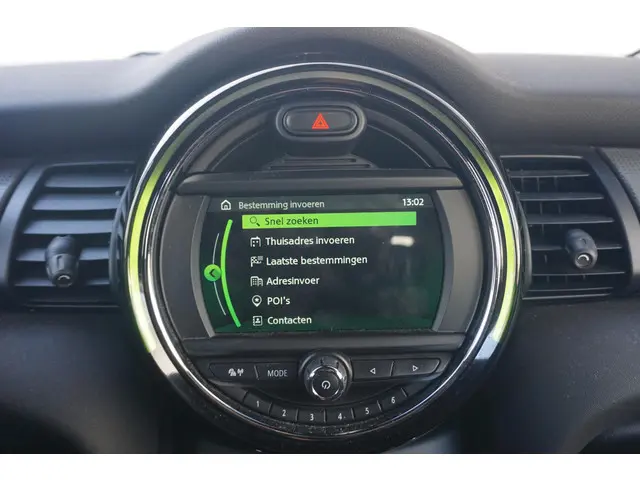 MINI 3-Deurs Cooper 2019 Benzine 22