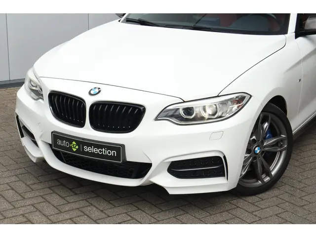 BMW 2 Serie Coupé M235i High Executive 2014 Benzine 3