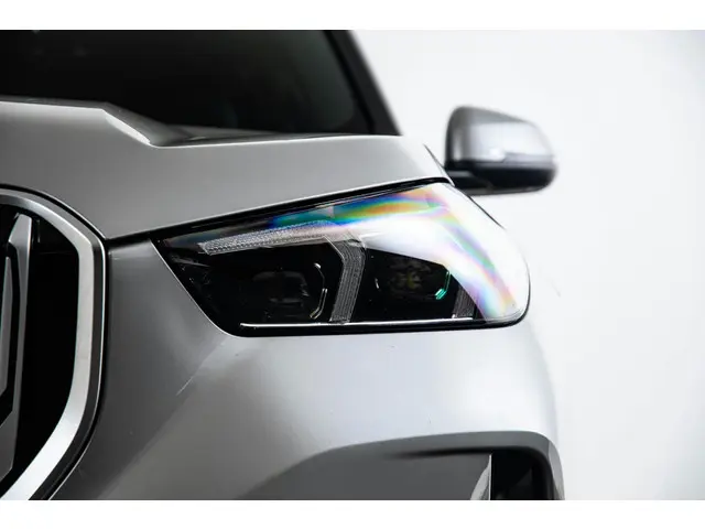 BMW X1 xDrive25e 2025 Hybride Benzine 43