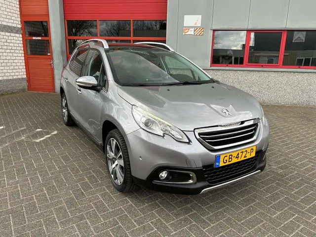 Peugeot 2008 1.2 PureTech Allure 2015 Benzine 5