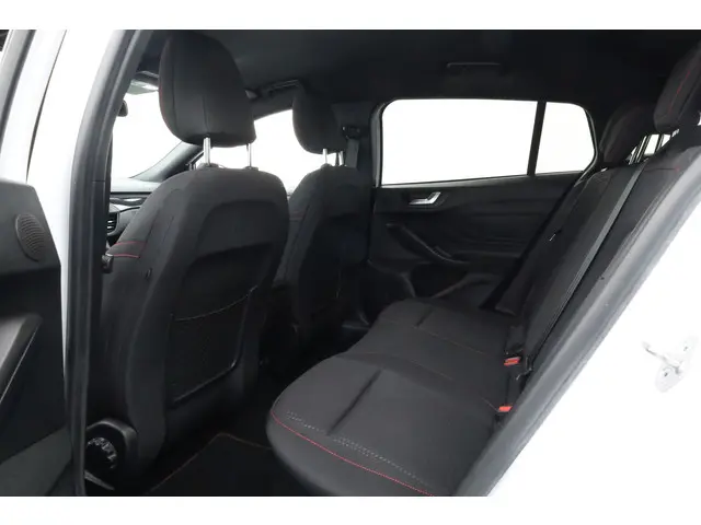 Ford Focus Wagon 1.0 EcoBoost ST Line 2019 Benzine 25