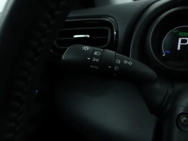 Toyota Yaris 1.5 Hybrid Dynamic 2021 Hybride Benzine 29