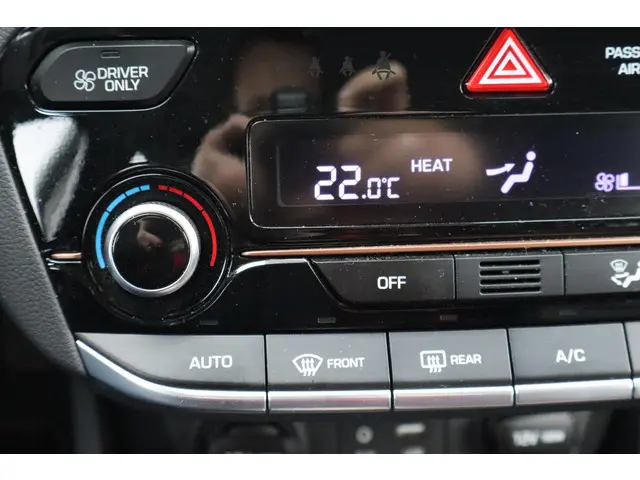 Hyundai IONIQ Comfort EV 2018 Elektrisch 29