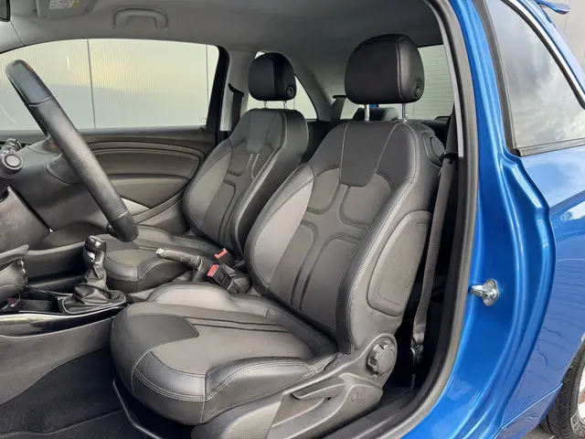 Opel ADAM 1.4 Turbo S 2015 Benzine 4
