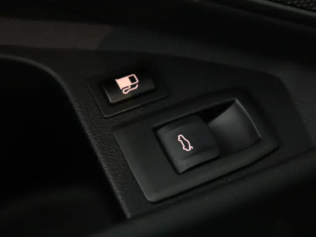 BMW 3 Serie Touring 330e xDrive 2025 Hybride Benzine 37