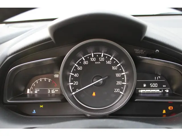 Mazda 2 1.5 e-SkyActiv-G 90 Homura 2024 Benzine 18