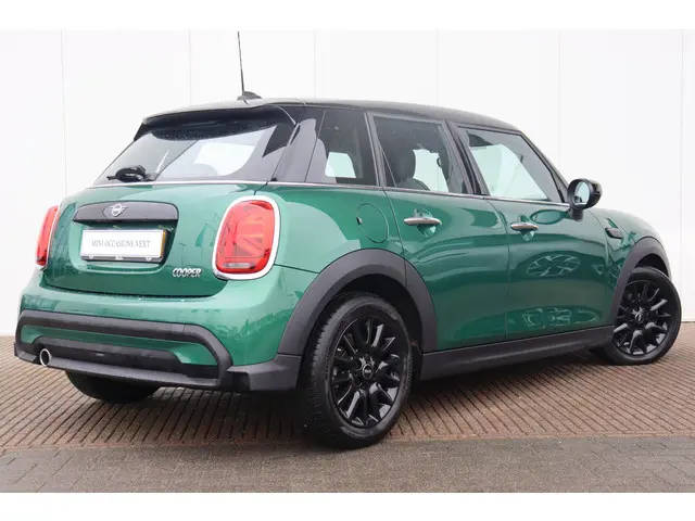 MINI Cooper Mini 1.5 Classic 2023 Benzine 6