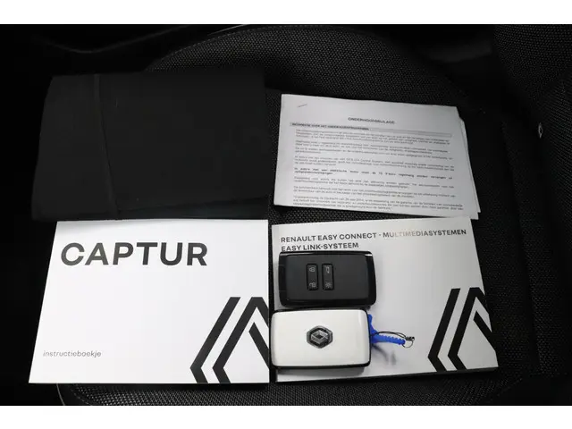 Renault Captur 1.3 mild hybrid 160 techno 2023 Benzine 37