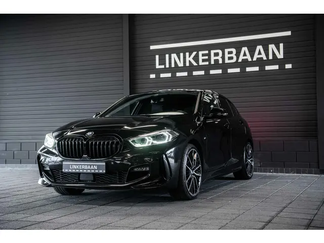 BMW 1 Serie 120i | M Sport | PDC | LED | 19 inch | 2022 Benzine 22
