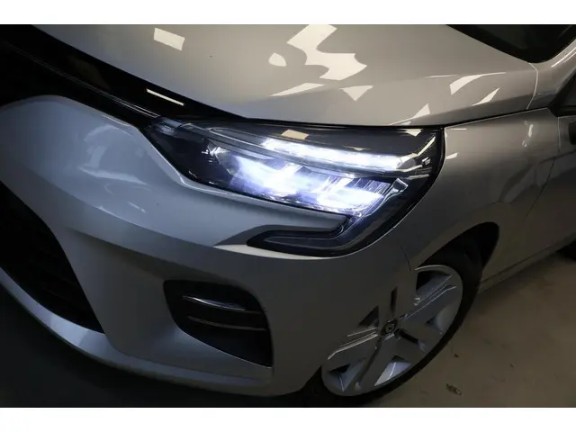 Renault Clio 1.0 TCe Zen |Navi|Carplay| 2020 Benzine 6