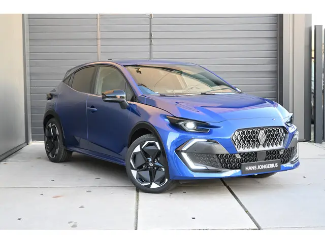 Renault Clio esprit Alpine 2026 Hybride Benzine 8