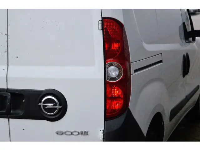 Opel Combo 1.3 CDTi L1H1 Edition 2018 Diesel 9