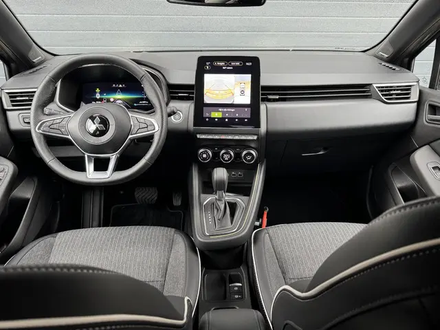 Mitsubishi Colt 1.6 HEV INSTYLE 2024 Hybride Benzine 7