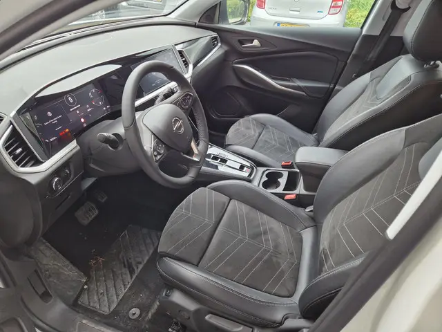 Opel Grandland 1.2 Turbo Ultimate 2024 Benzine 7