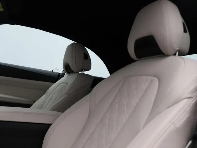 BMW 4 Serie 420i Cabrio 2025 Benzine 12