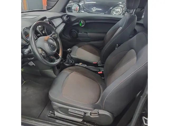MINI Cooper 1.5 Pepper-100 KW NL-auto 2020 Benzine 21
