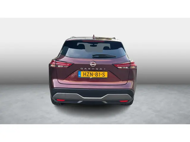 Nissan QASHQAI 1.3 MHEV N-Connecta 2023 Benzine 4